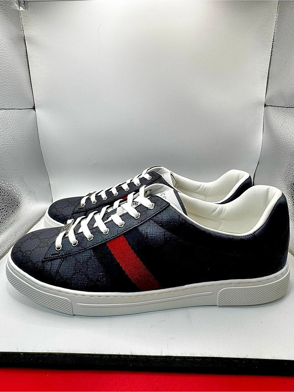 Gucci Ace GG Supreme Sneaker Black & Red EU 12